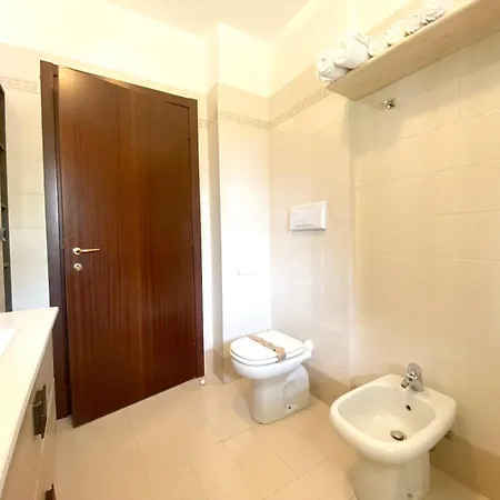 Modern In 50 M² With Balcony