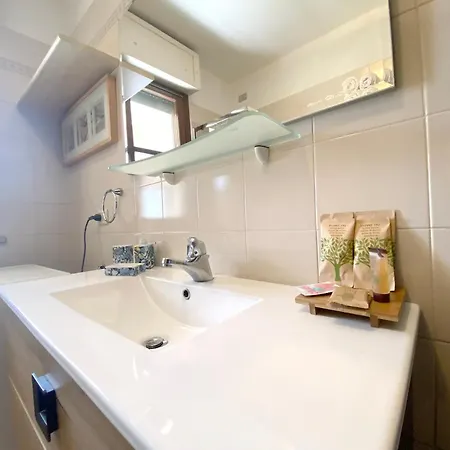Modern In 50 M² With Balcony * Vercelli