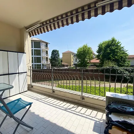 Modern In 50 M² With Balcony